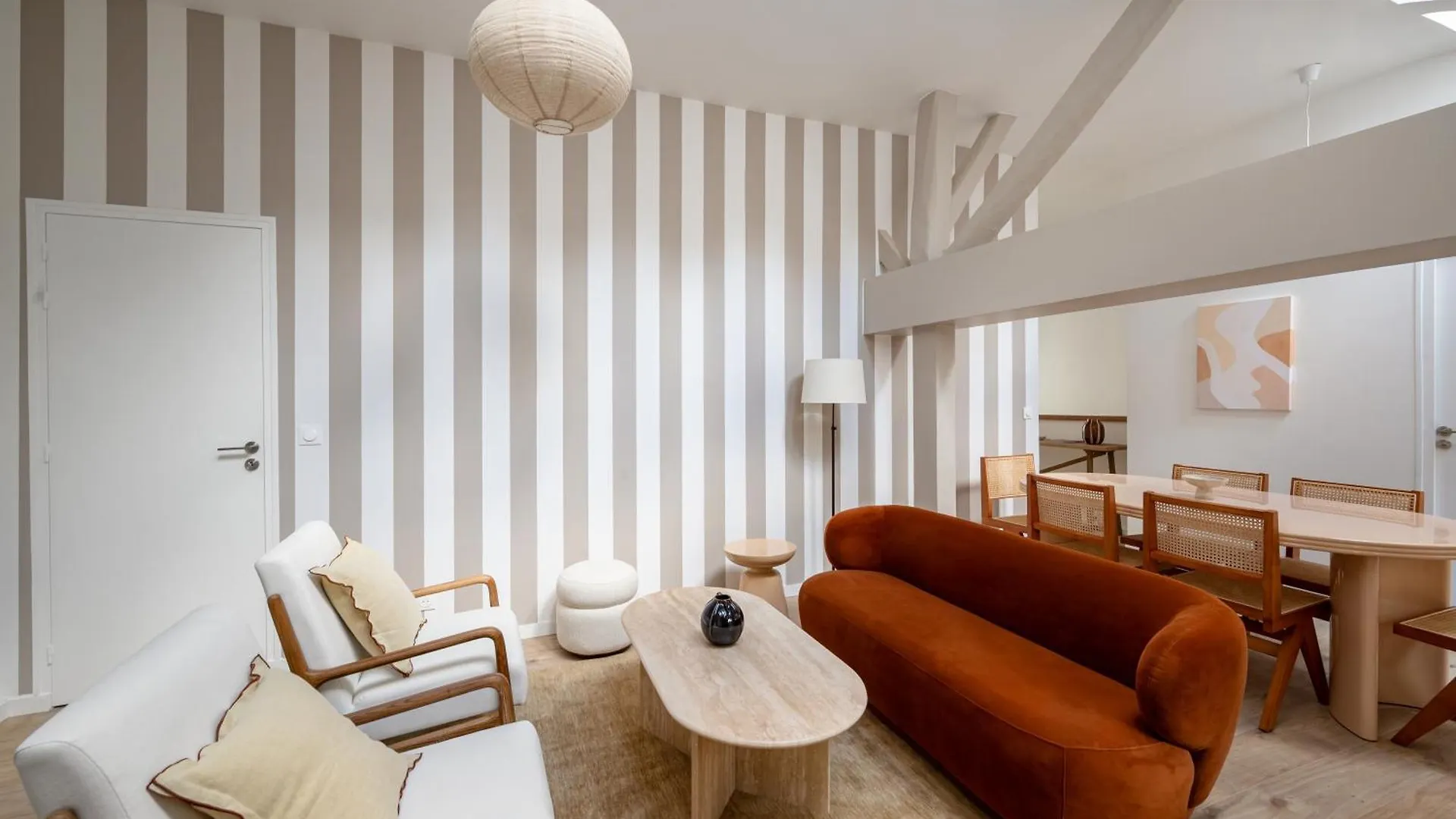 Lägenhet Luxueux Au Coeur De Saint Germain Des Pres *